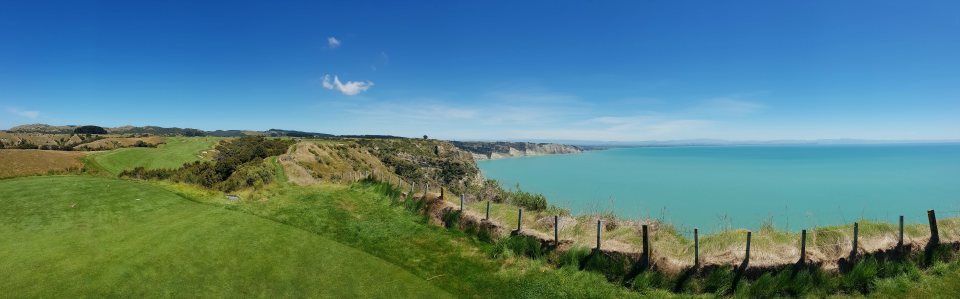 <h2>2019 New Zealand & Sydney Golf Cruise</h2>Azamara Quest (Jan)