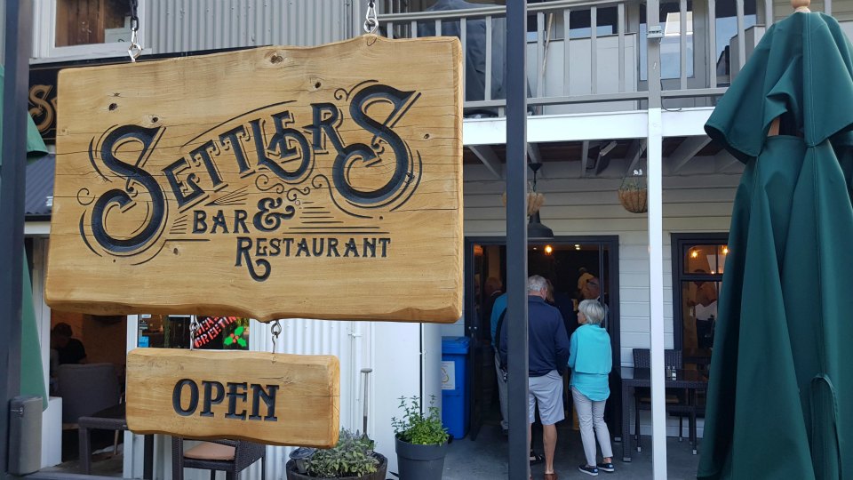 <h2>2019 New Zealand & Sydney Golf Cruise</h2>Azamara Quest (Jan)