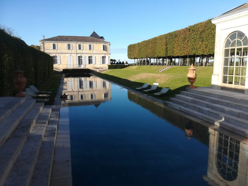 <h2>The Best of Southwest France Escorted 2019</h2>11 Nights in Bordeaux & Biarritz | 5 Rounds | 4 Wine Tastings | September 6 – 17